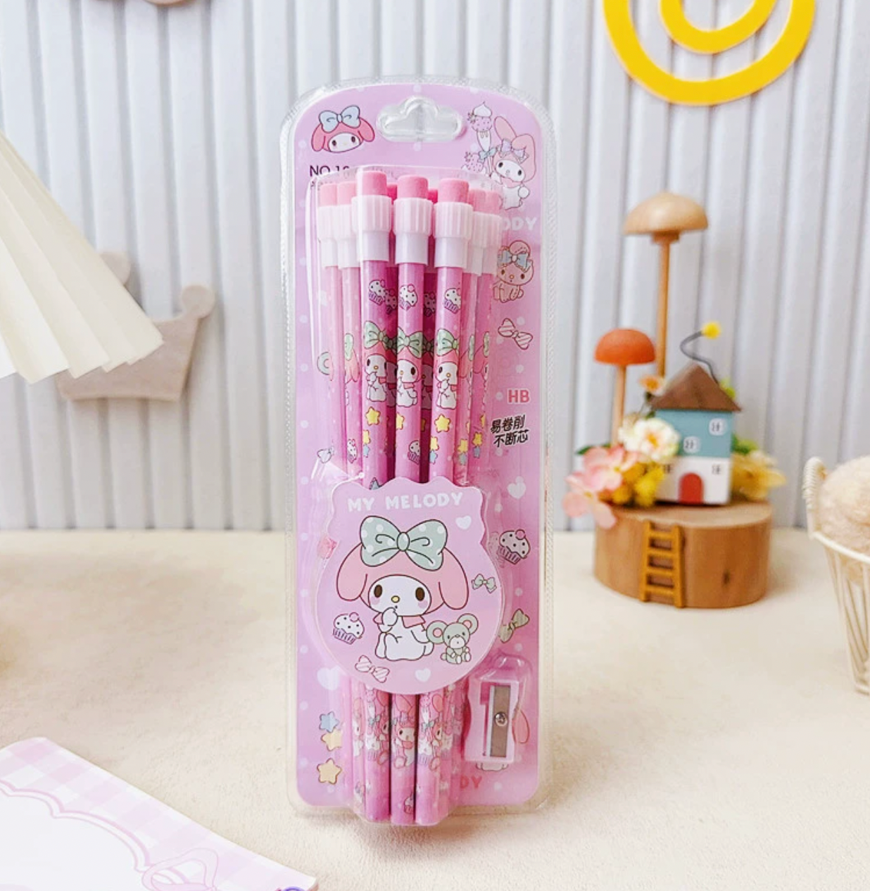 Set de 12 Lápices de Madera con Personajes Animados