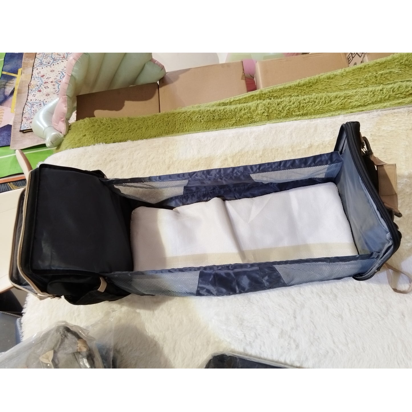 Pañalera con Cambiador y Espacios Amplios para Accesorios
