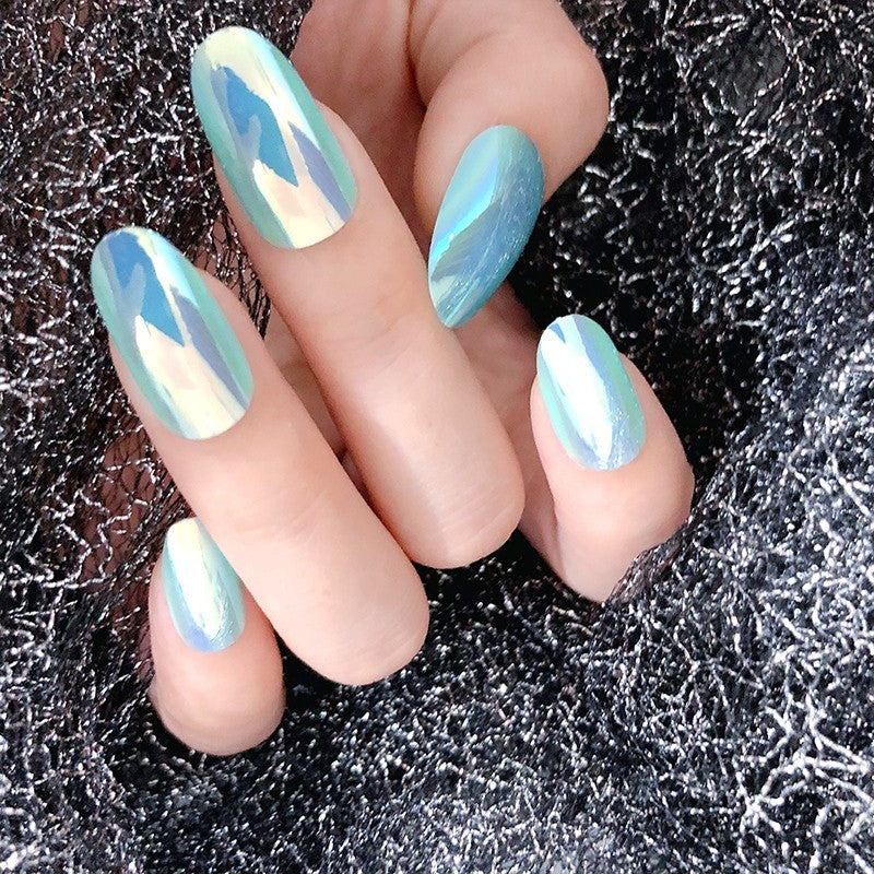 Uñas postizas