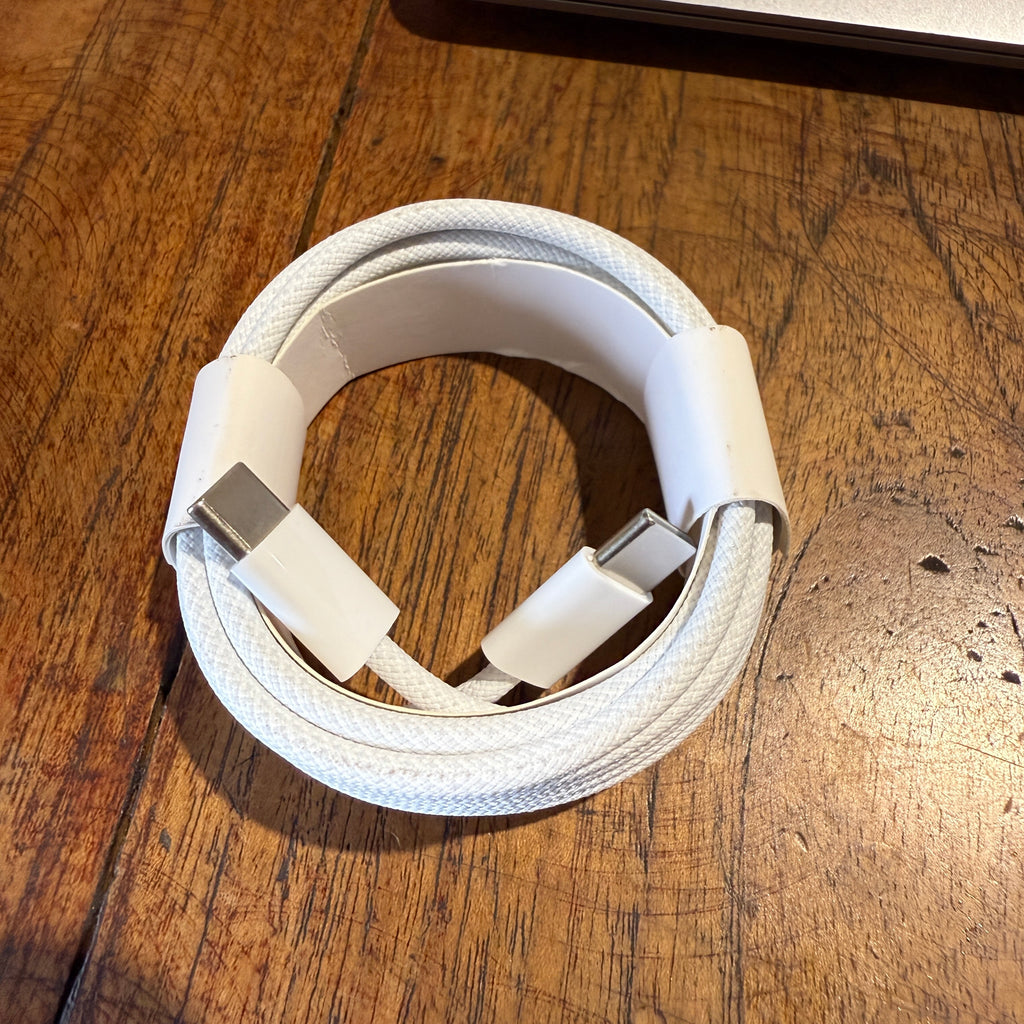 Cable de Carga Rápida Tipo C a Tipo C – 2 Metros