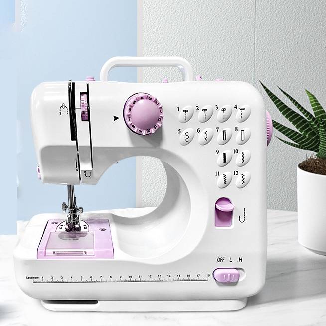 Maquina de Coser Multefuncional